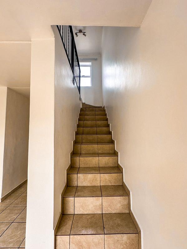 2 Bedroom Property for Sale in Protea Heights Western Cape